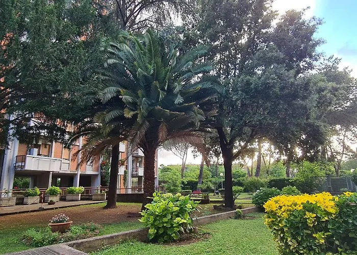 At Hand - Metro B Direct To Colosseum Free Parking 4* Roma